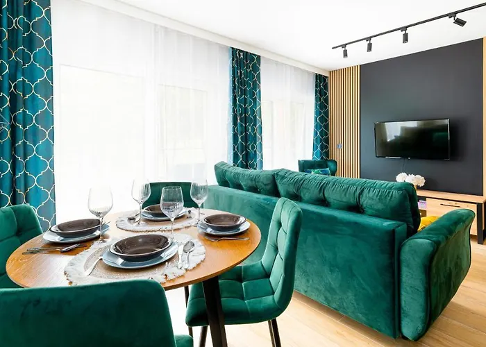 Osada, Sun & Snow 斯克拉斯卡波伦巴