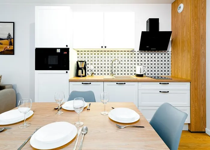 Osada, Sun & Snow 斯克拉斯卡波伦巴