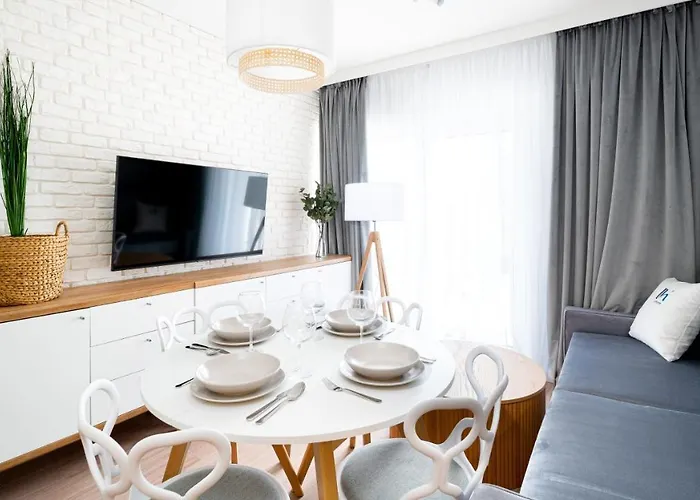 Osada, Sun & Snow * 斯克拉斯卡波伦巴